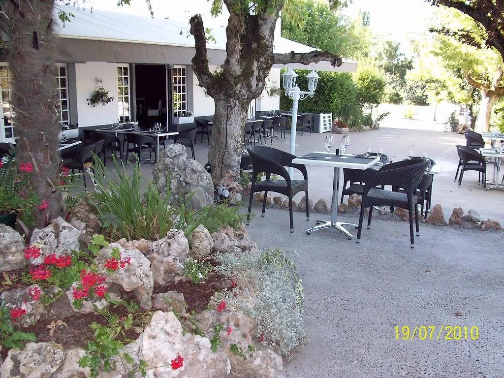 Restaurant Gite Le Delice Des Papilles Bruniquel
