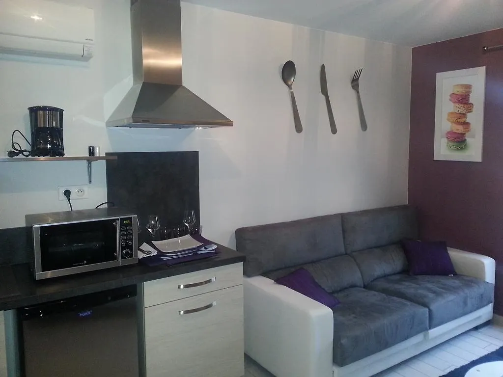 Holiday park Restaurant Gite Le Delice Des Papilles Bruniquel