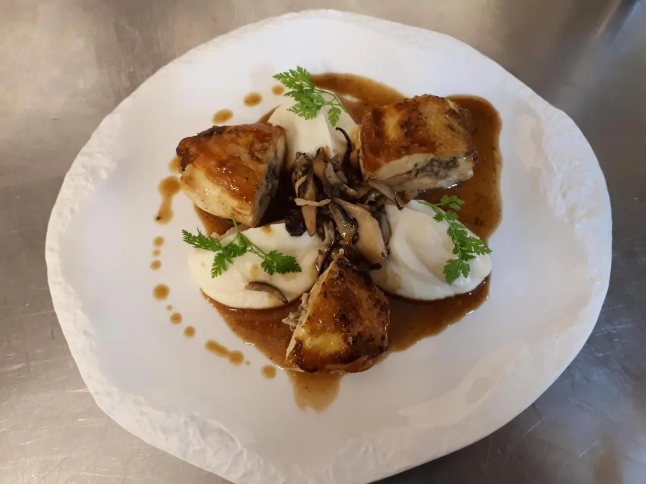 Restaurant Gite Le Delice Des Papilles Bruniquel